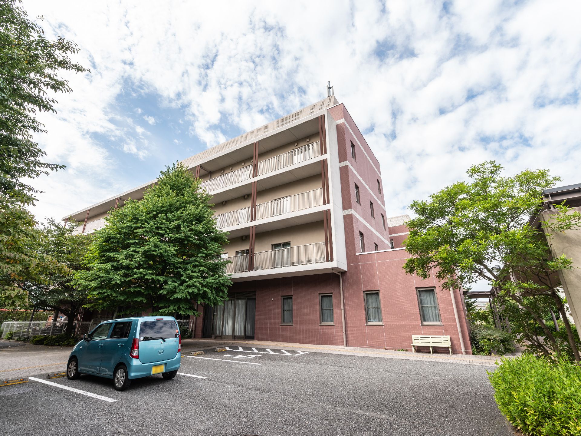 4階建てのケアハウス