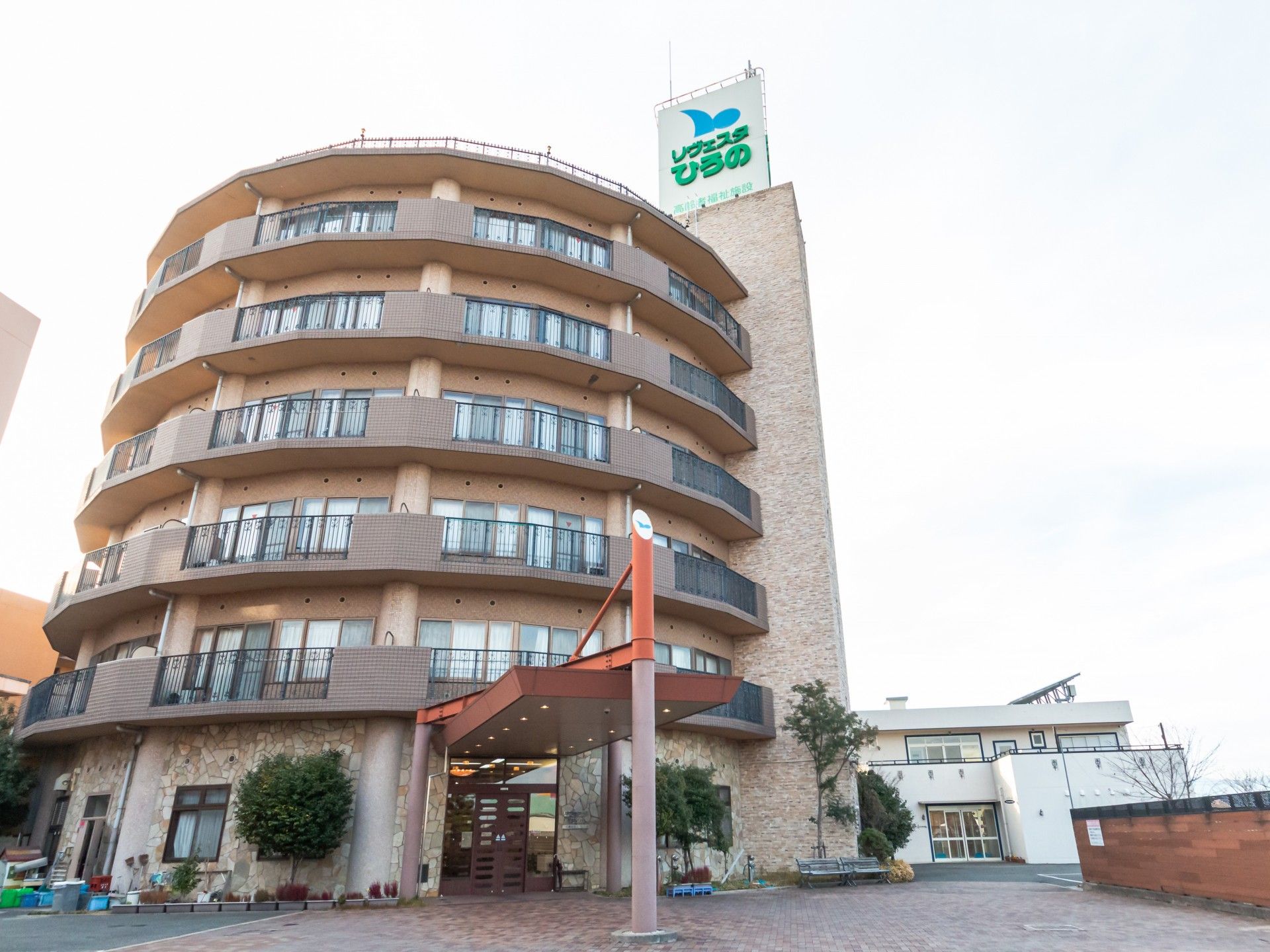 高層建物の外観