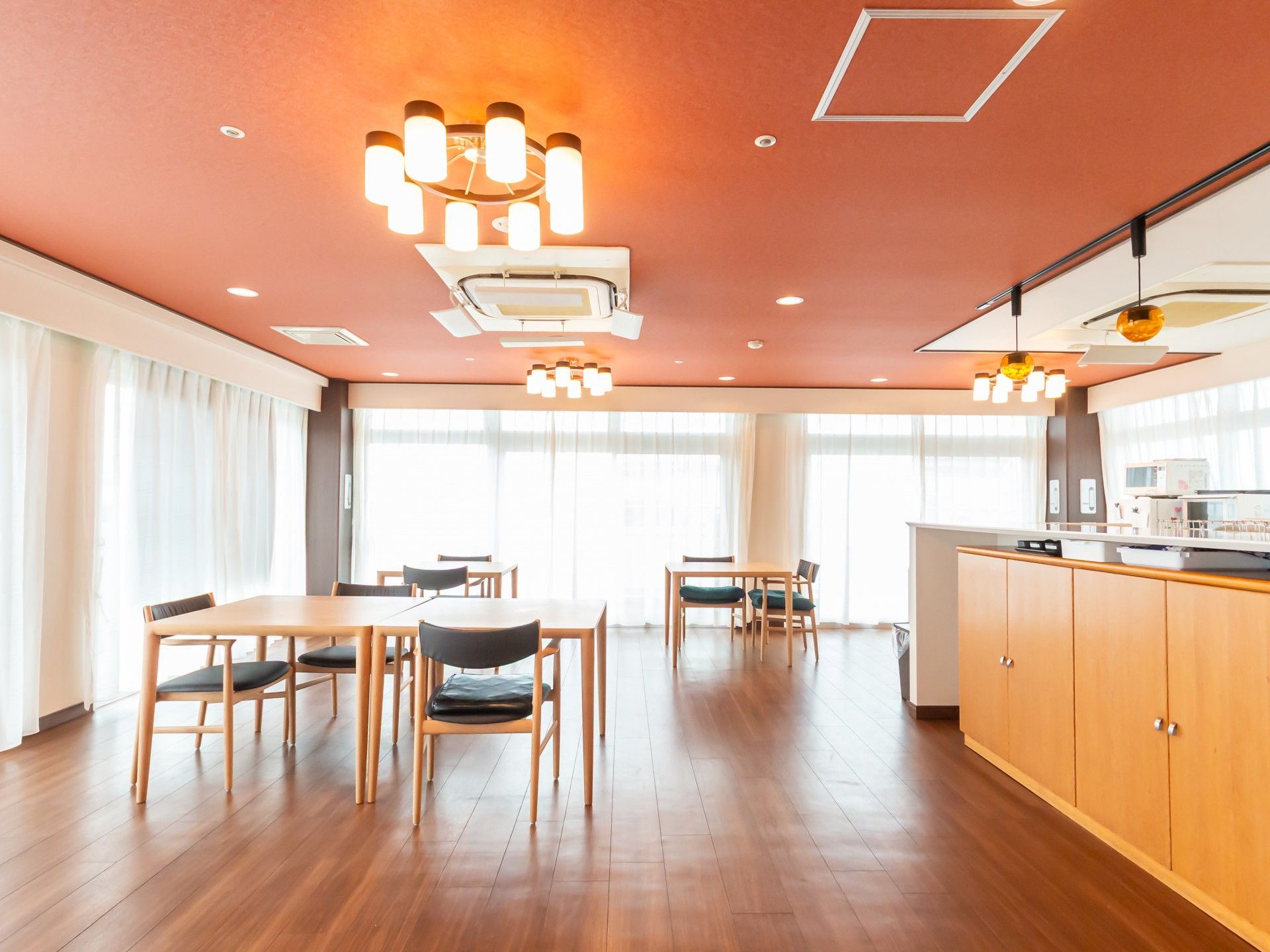 明るい共有スペース