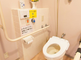 清潔でバリアフリーなトイレ空間