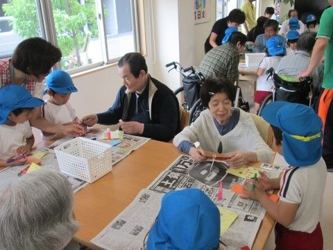 サービス付き高齢者向け住宅 福寿のレクリエーション。日々をより楽しくお過ごしいただけるレクリエーションを多数ご用意しております。