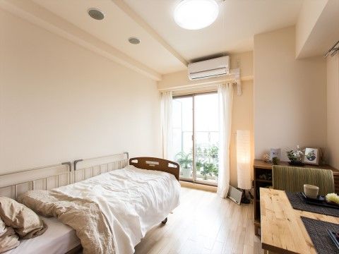 サービス付き高齢者向け住宅 ライフェル駒川の居室。毎日を楽しくお過ごしいただける環境を整えております。