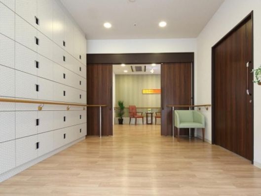 1F エントランスラウンジ