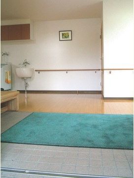 「シニアパンション函館・亀田港」エントランスホール