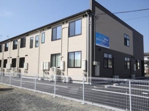 シニアパンション青森・南佃 の外観。しっかりとした、親しみのあるアットホームな雰囲気の施設です。