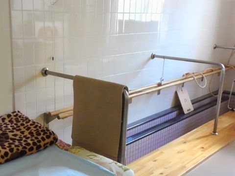 とみおかの里 有料老人ホームのリラクゼーションルーム。入居者様とおしゃべりをし、交友・親睦を深めていただけるコーナーとなっております。