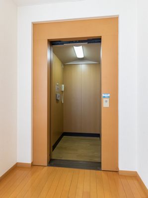 エレベーター