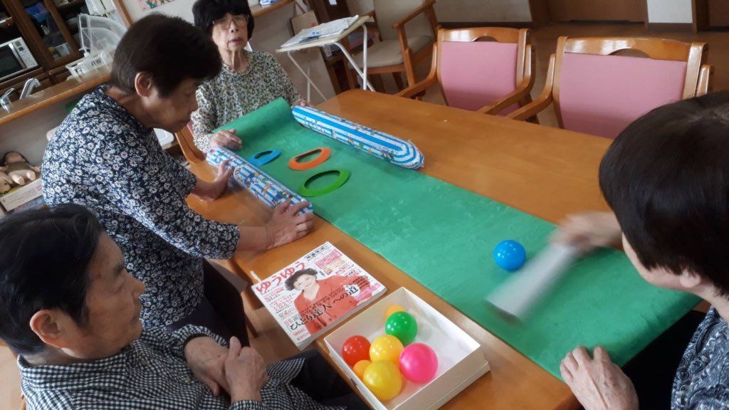 活動的なレクリエーションの様子