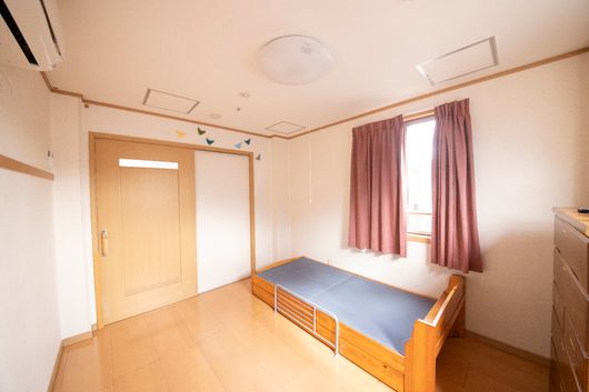 スライド式ドア