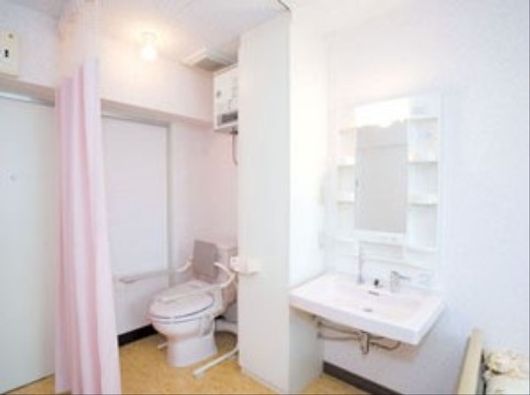 トイレ・洗面台