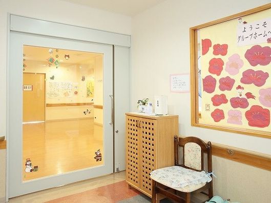 ホームで入り口
