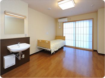 明るい個室の一例