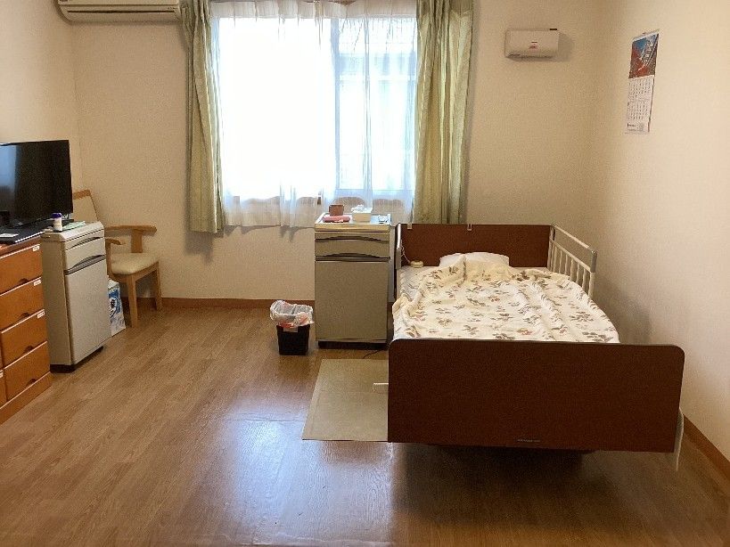 落ち着いた雰囲気の居室