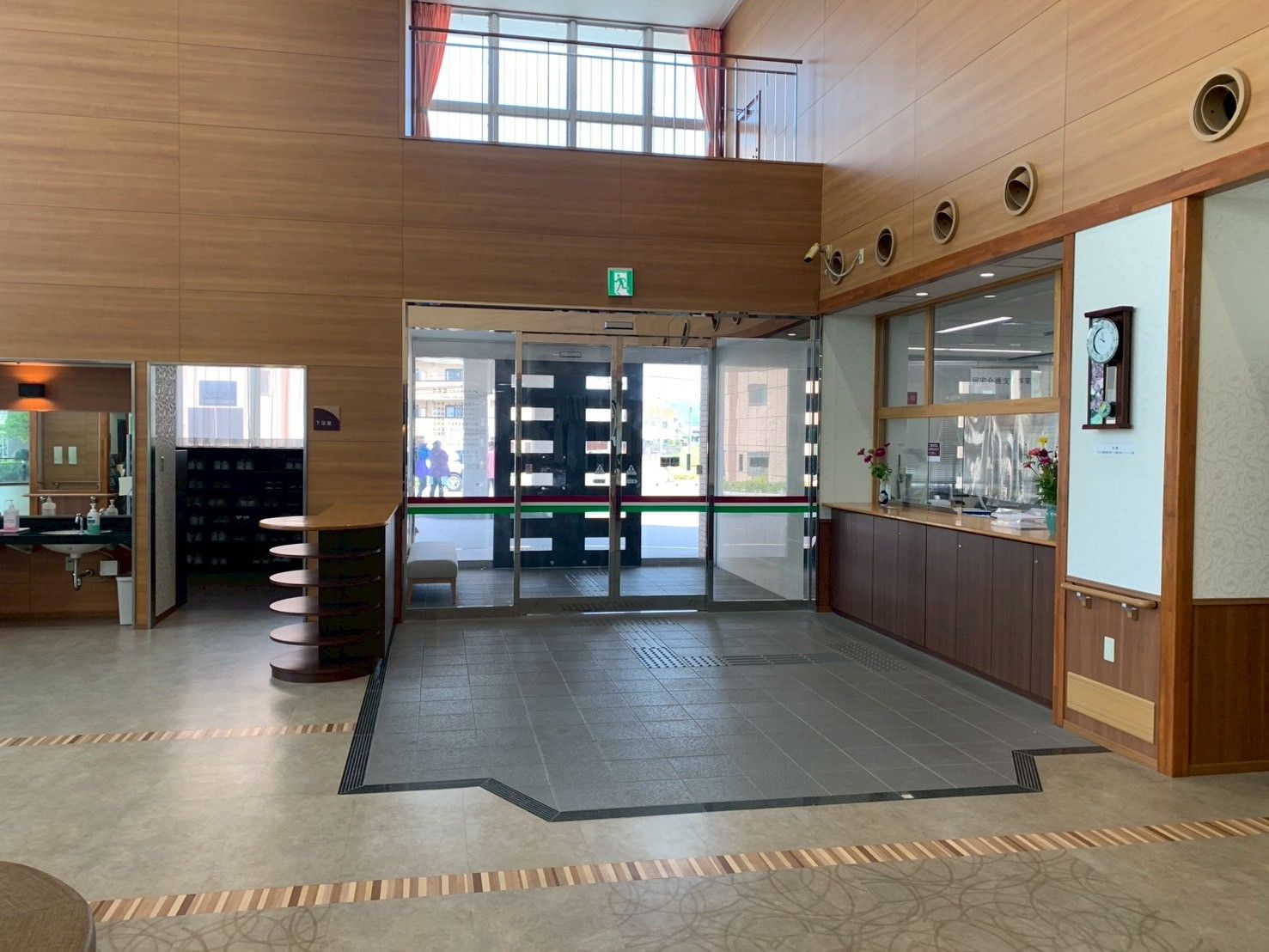 広々としたエントランス