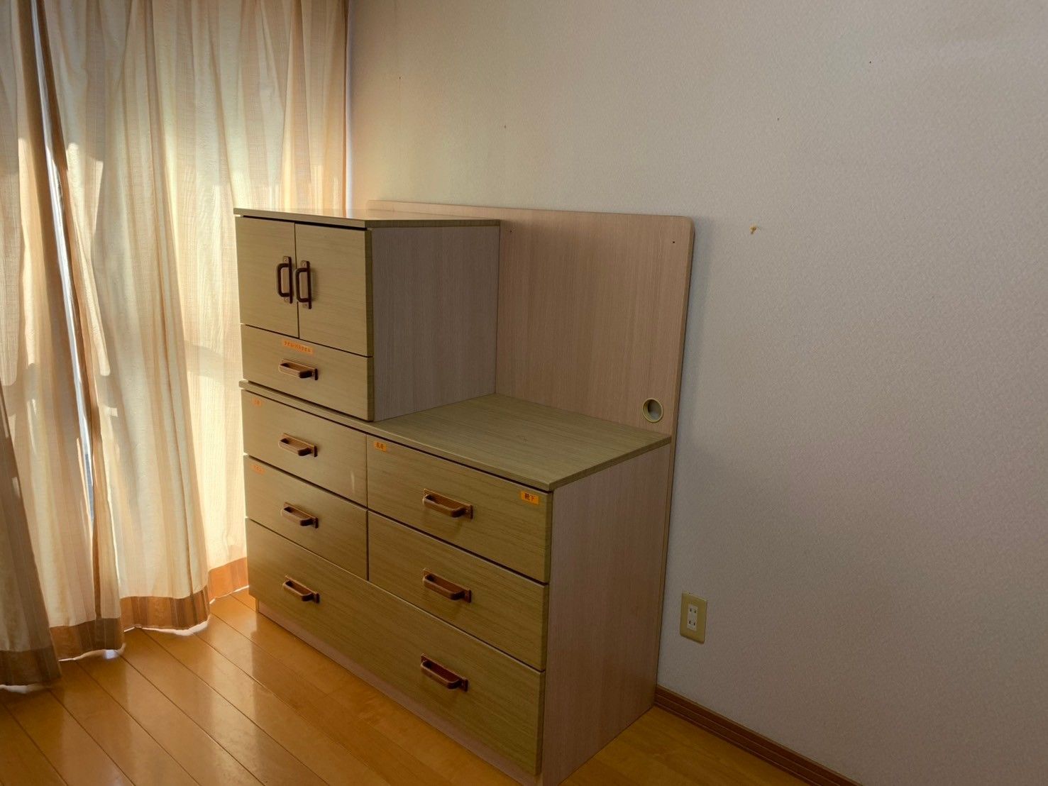 収納家具のある部屋