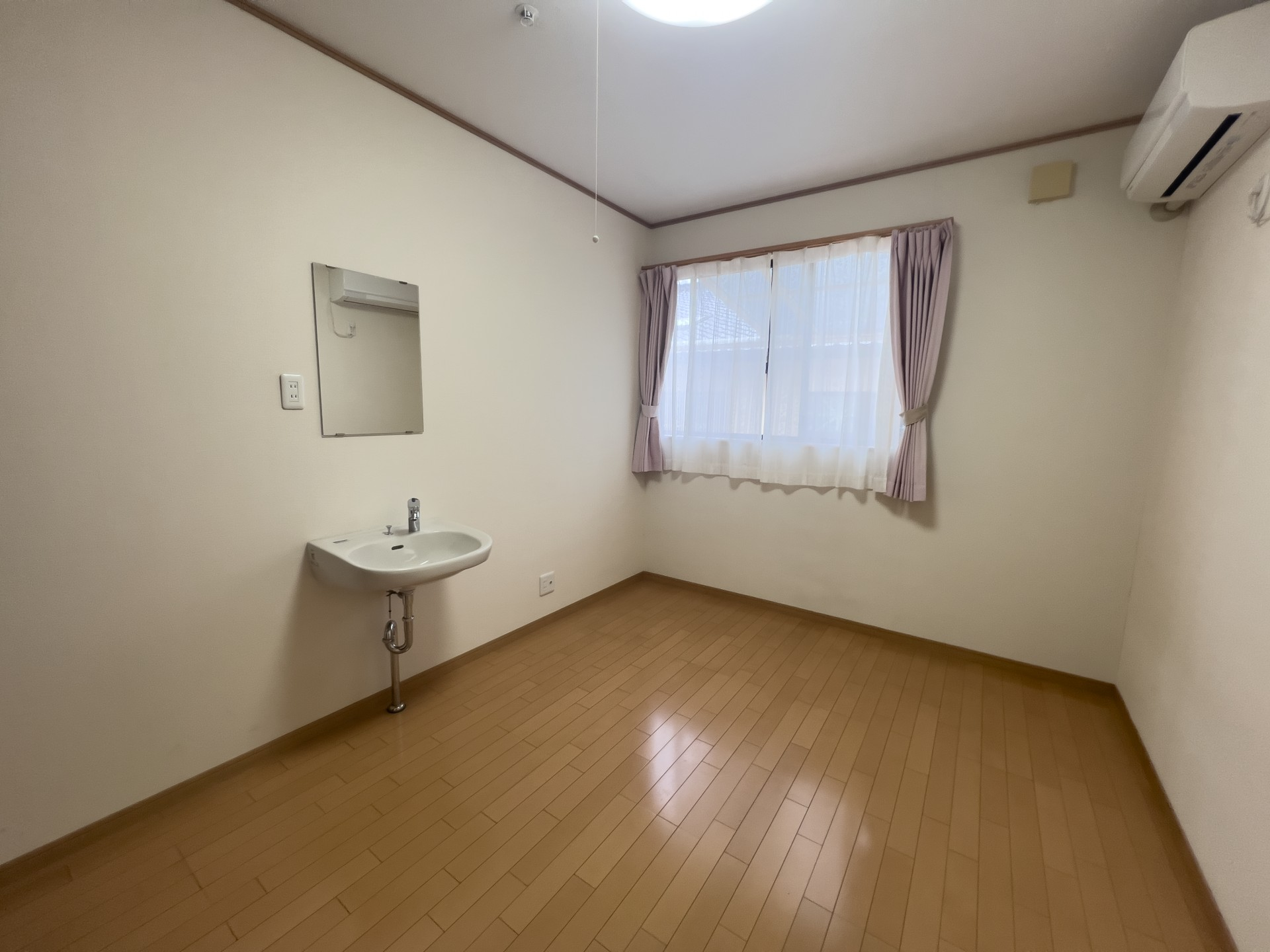 清潔な個室の一角