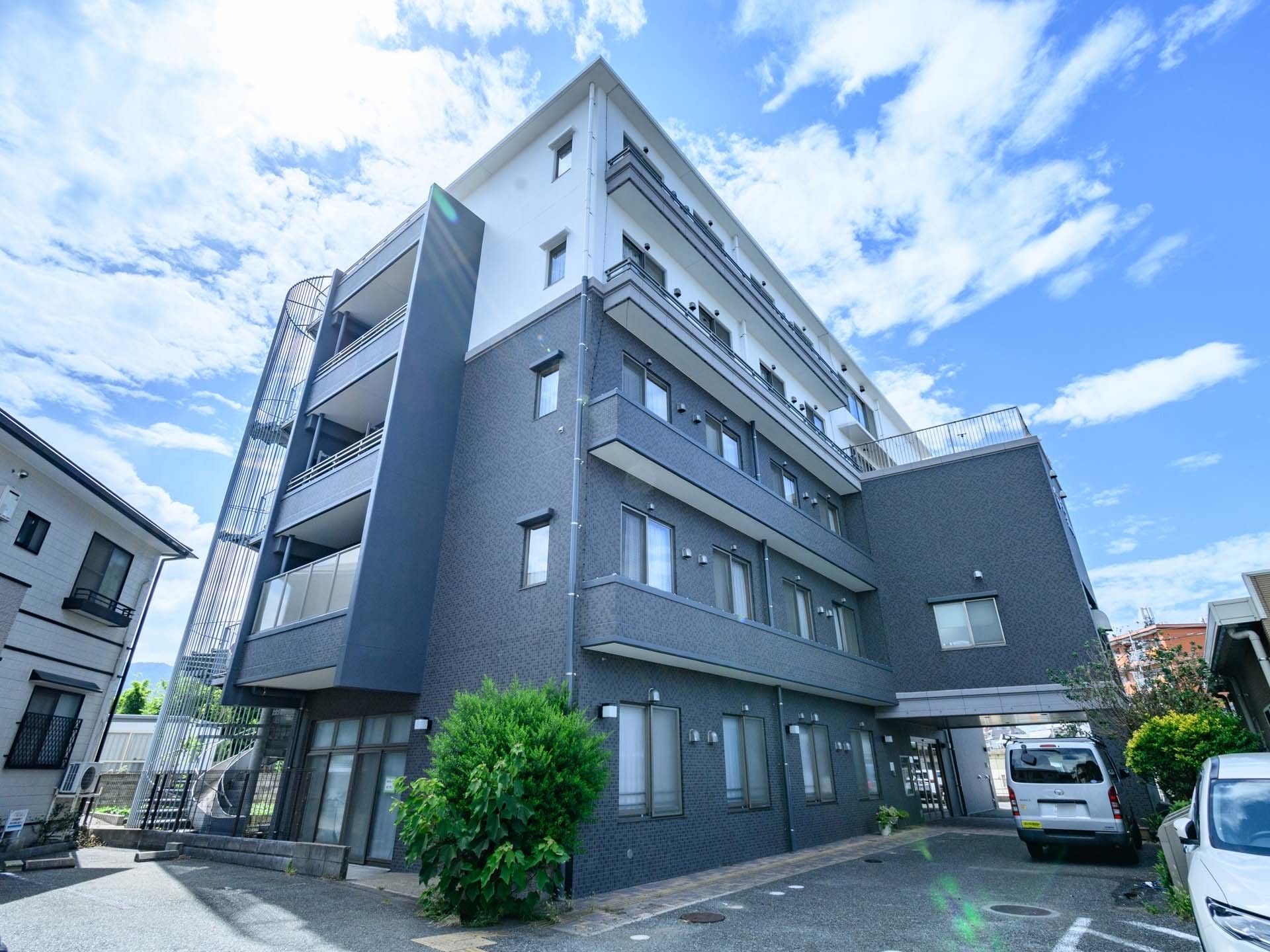 5階建ての施設