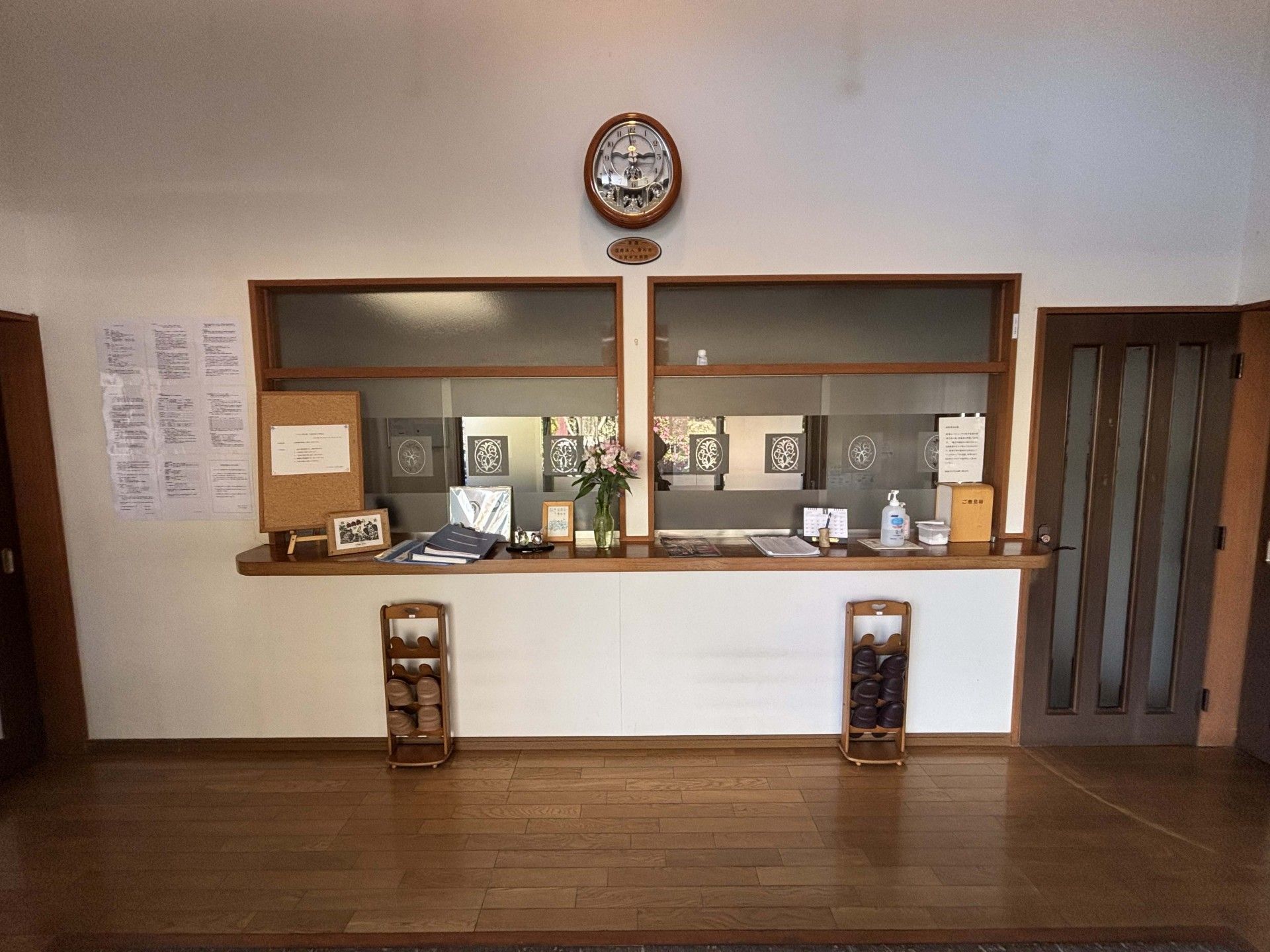受付カウンター