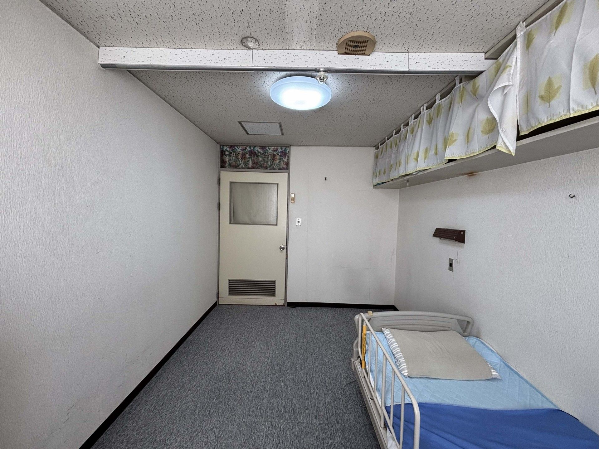 シンプルな居室