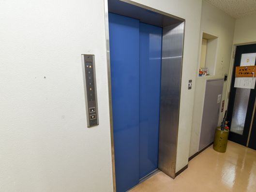 エレベーター