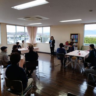 活動する人々の集会スペース