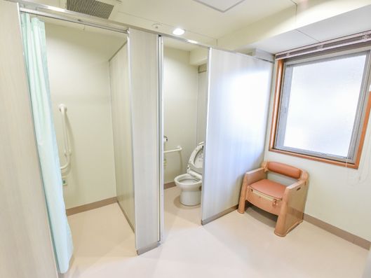 ポータブルトイレ