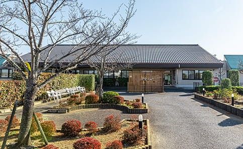 和風の建物のエントランス