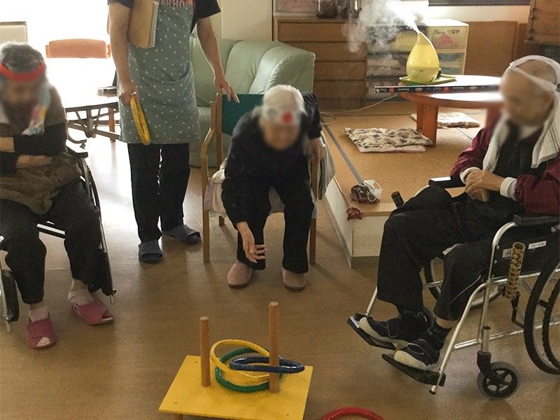 輪投げを楽しむ様子