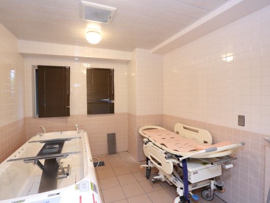 介護用のお風呂1