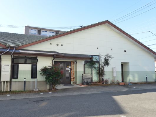 施設の外観1