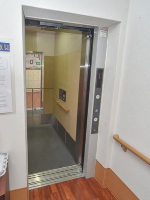 エレベーター室