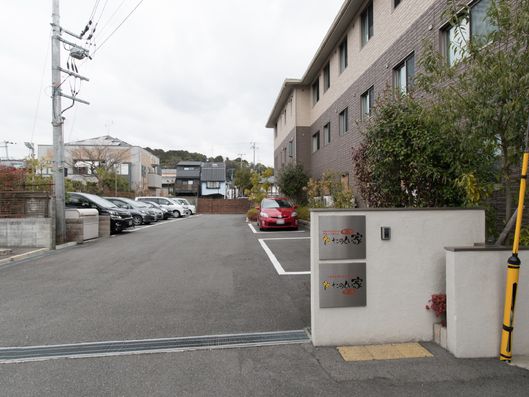 施設の入口