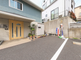 介護施設の外観と周辺環境