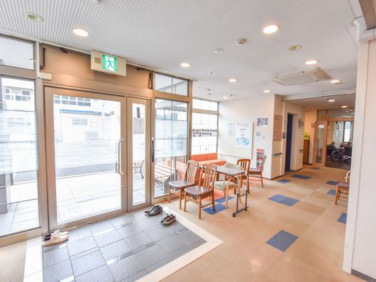 エントランスホール