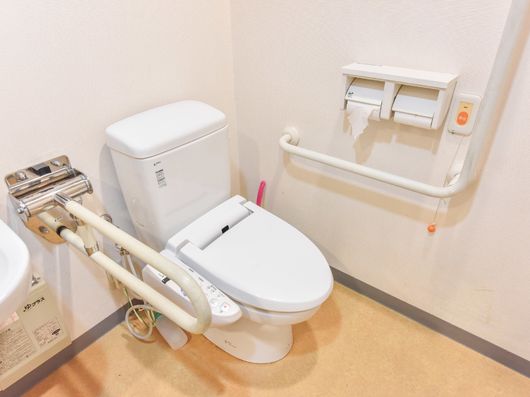 多目的トイレ3
