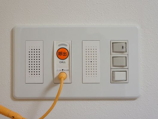 呼び出しベル