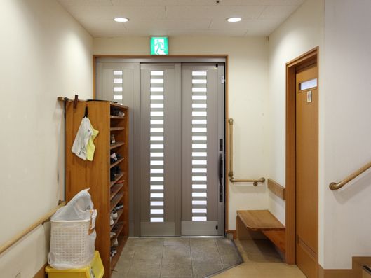 玄関