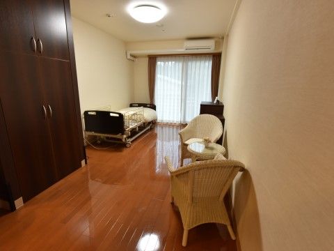 「ゆうらいふ世田谷」居室。ご自身のお好きなように、お部屋のデザインを楽しんでください。
