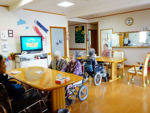 明るく開放感のある居間