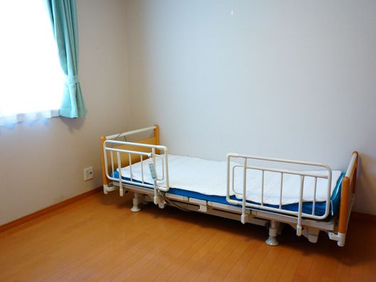介護用ベッドで快適に就寝