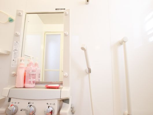 浴室シャワー部