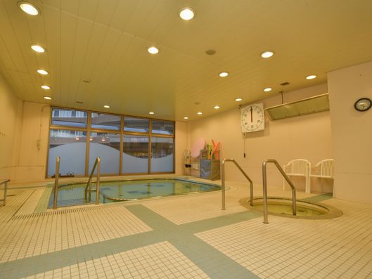 ウォーキングプール