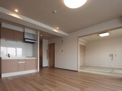 「プレステージ久屋大通」の居室。和室付きの居室も完備されており、お部屋のバリエーションも多く存在する。