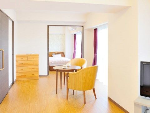 「ソルシアス佐倉」の居室Cタイプ。広々した居室は、自宅の生活と変わらない広めの居室である。
