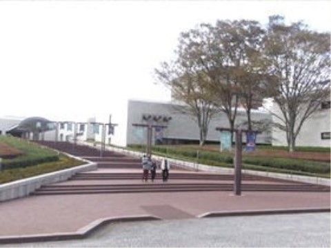 「ソルシアス佐倉」の周辺環境。博物館にご先祖様が使用していた道具を展示し、歴史を知ることができる。