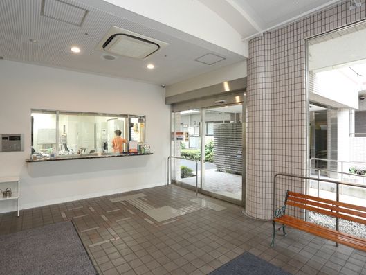 玄関エントランス