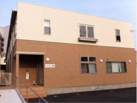 エヌズコート美原の外観。毎日を自分らしく生活していただける、サーブス、環境を整えております。