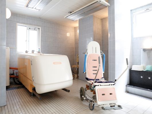 機械浴