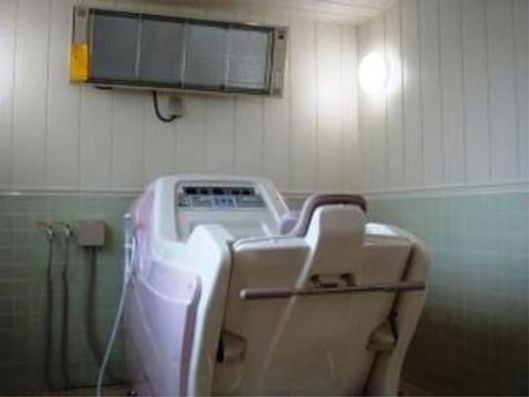 機械浴室