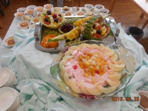 ニチイケアセンター大谷のおやつバイキング。日々のお食事に加え、定期的なお楽しみメニューをご用意しております。